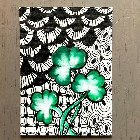 ACEO Collectible Original Painting “Zentangled Shamrocks” Mini Art Signed Dated - Picture 2 of 3